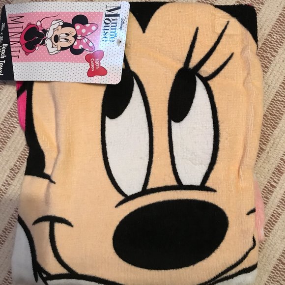 Disney Other - Minnie Mouse Beach Towel